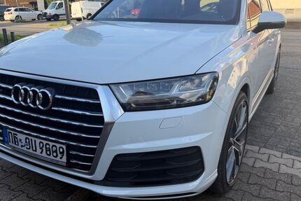Audi Q7 143.000 km 33.600 &euro; Recklinghausen 45661