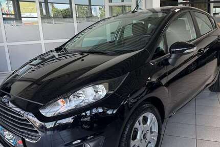 Ford Fiesta 127.613 km 6.890 &euro; Dortmund Innenstadt Ost 44143