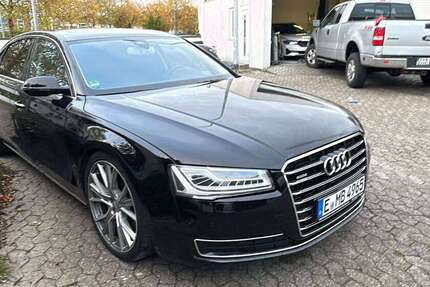 Audi A8 212.000 km 22.000 &euro; Essen 45307
