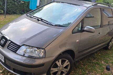 Seat Alhambra 226.000 km 4.444 € Herten 45699