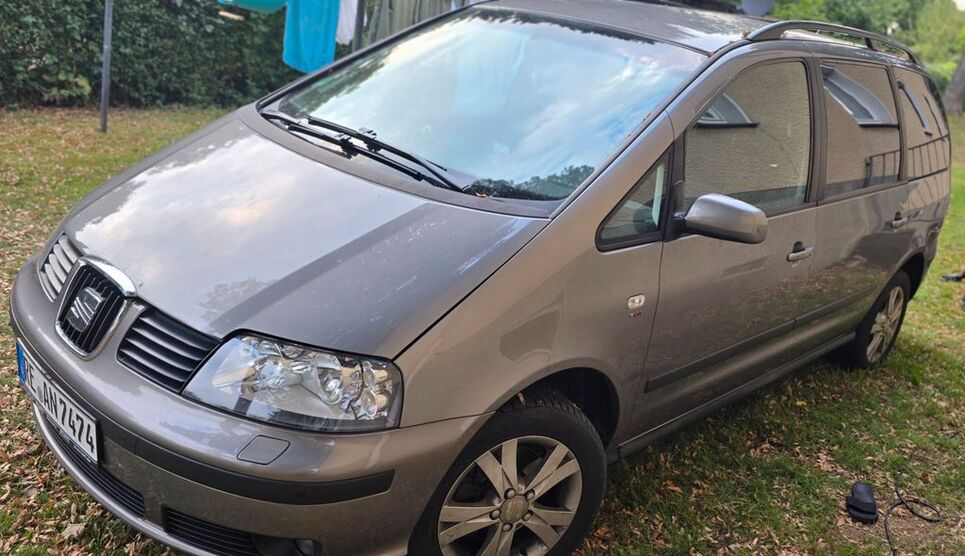 Seat Alhambra 226.000 km 4.444 € Herten 45699