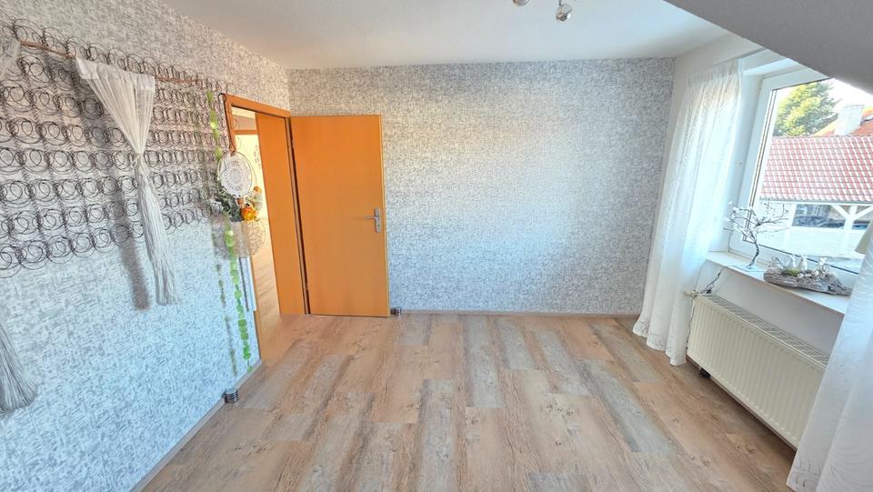 Etagenwohnung Dortmund Brackel - 3 Zimmer, 83 m&sup2;, 995&euro; | Angebot:25647922