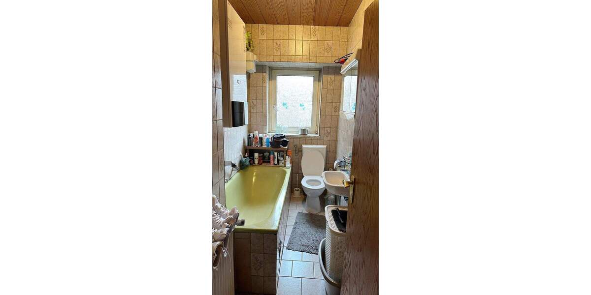 Etagenwohnung Essen Altendorf - 3 Zimmer, 53 m&sup2;, 75.000&euro; | Angebot:25228037