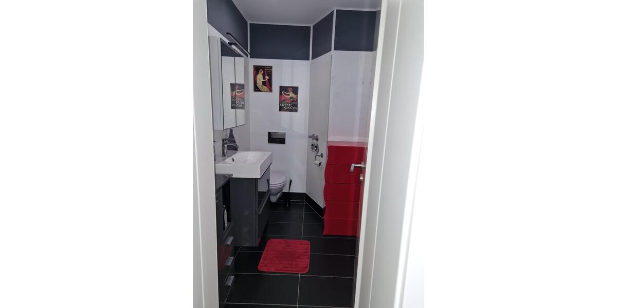 Hochparterre Hagen Hagen-Mitte - 3 Zimmer, 81 m&sup2;, 165.000&euro; | Angebot:27191527