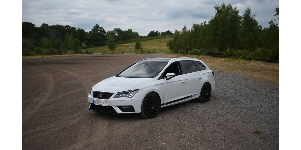 Seat Leon 139.000 km 13.900 &euro; Oberhausen 46149