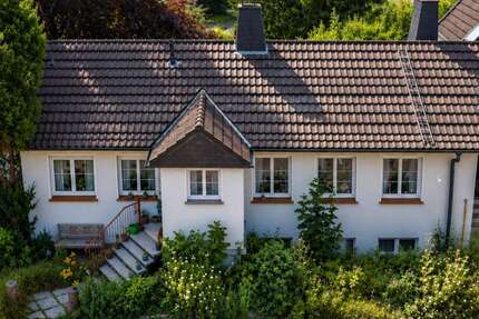 Haus Dortmund Aplerbeck - 7 Zimmer, 208 m&sup2;, 339.000&euro; | Angebot:27581371