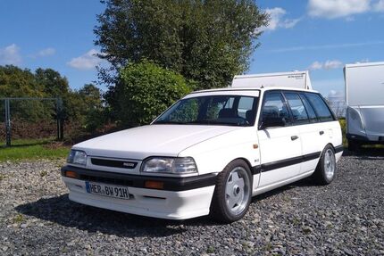 Mazda 323 128.491 km 5.500 &euro; Herne 44652
