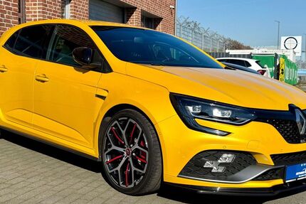 Renault Megane 85.967 km 27.195 &euro; Essen 45327
