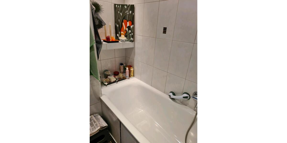 Erdgeschoßwohnung Hagen Hagen-Mitte - 4 Zimmer, 104 m&sup2;, 169.000&euro; | Angebot:27534233