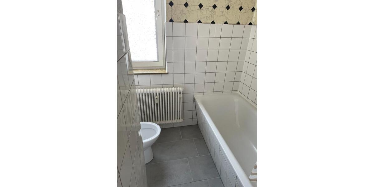 Etagenwohnung Gelsenkirchen Gelsenkirchen-Mitte - 1 Zimmer, 43 m&sup2;, 379&euro; | Angebot:25647905