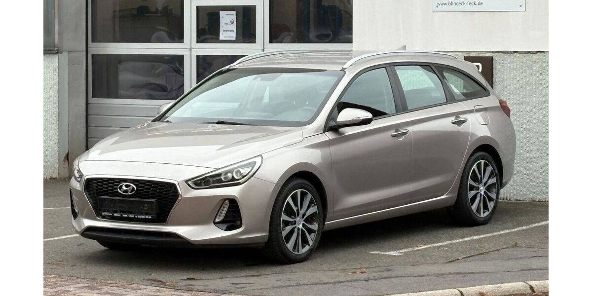 Hyundai i30 76.793 km 14.490 &euro; Selm-Bork 59379