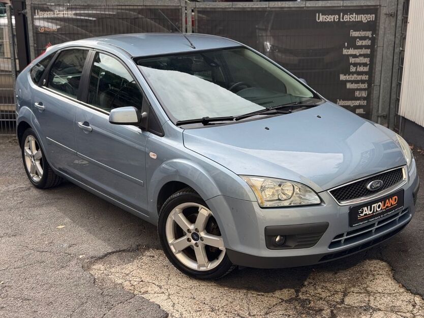 Ford Focus 207.256 km 3.999 € Wuppertal 42117