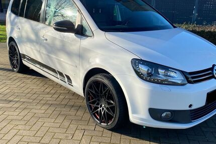 VW Touran 100.000 km 11.900 &euro; Selm 59379