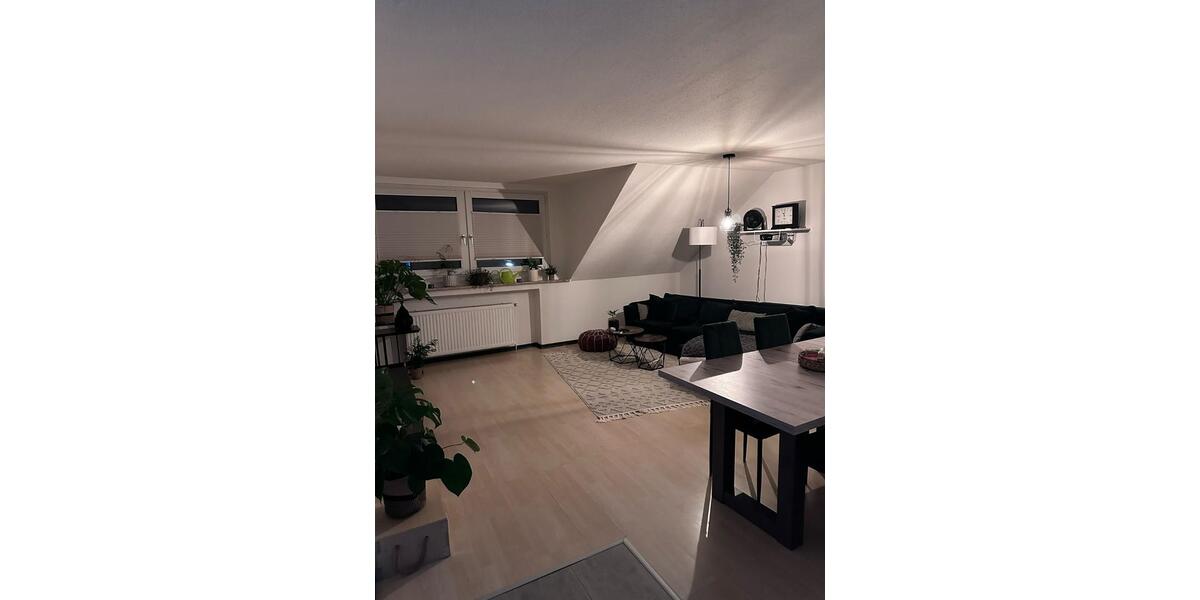 Dachgeschoßwohnung Herne Sodingen - 2.5 Zimmer, 55 m&sup2;, 470&euro; | Angebot:25632977