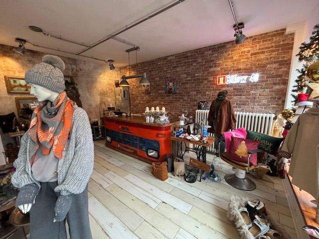 Neues Jahr, neues Glück! Wünderschönes Ladenlokal, 88 m², sucht neue Mieter!!! Büro - Praxis - Kita - Boutique, alles ist möglich! 3 zimmer