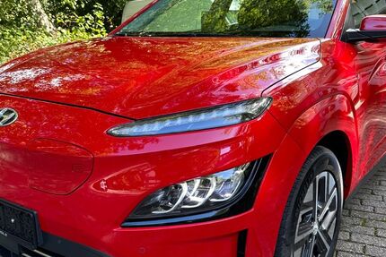 Hyundai KONA 19.657 km 17.300 € Essen 45276