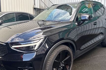 Volvo XC40 31.997 km 35.990 &euro; Wuppertal 42285