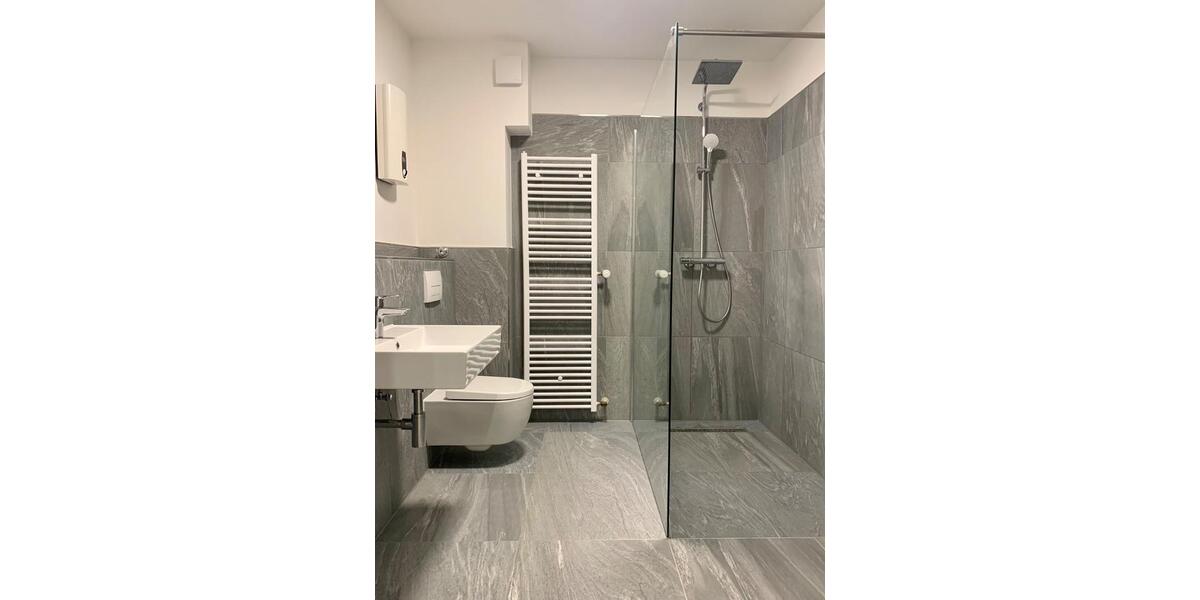 TRAUMHAFT SCHÖN! Sanierte 3-Zimmer Wohnung mit Balkon 3 zimmer