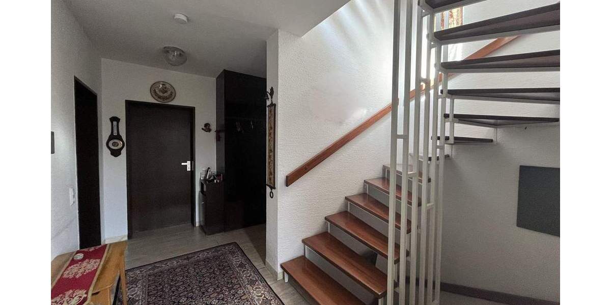 Doppelhaushälfte Lünen - 5 Zimmer, 128 m&sup2;, 370.000&euro; | Angebot:25601733