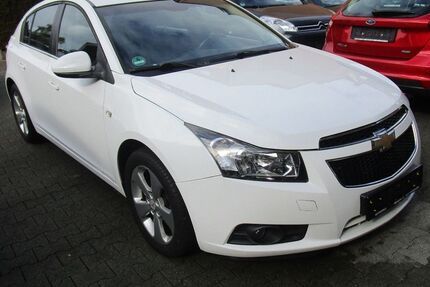 Chevrolet Cruze 90.000 km 7.400 &euro; Oberhausen 46117