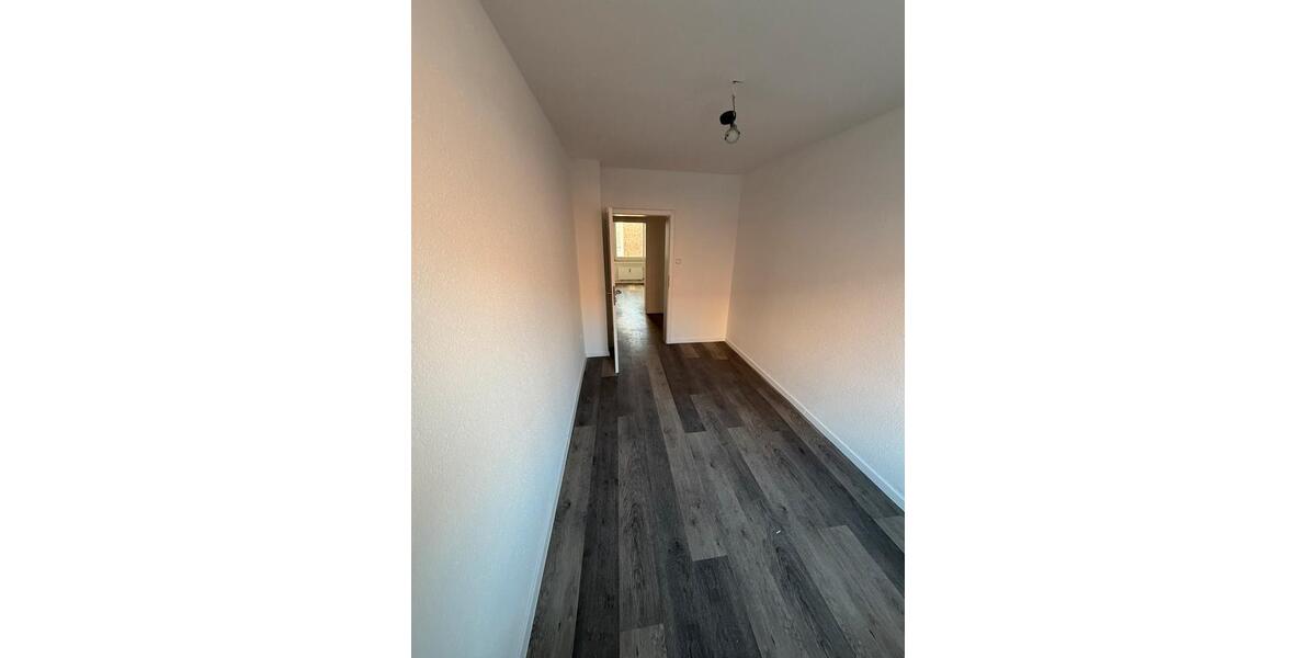 Erdgeschoßwohnung Mülheim an der Ruhr - 3.5 Zimmer, 64 m&sup2;, 765&euro; | Angebot:25714488