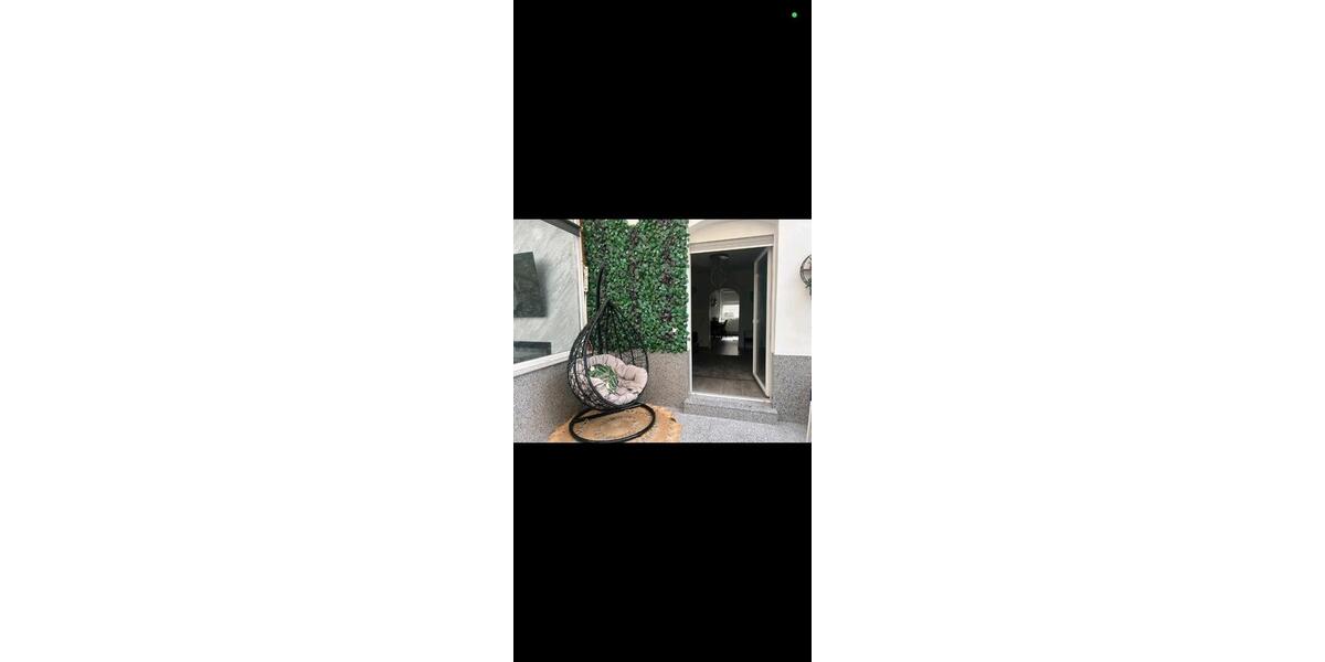 Doppelhaushälfte mit. Wintergarten 3 zimmer