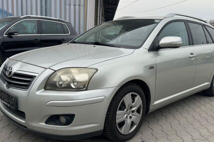 Toyota Avensis 300.000 km 2.900 &euro; Essen 45356