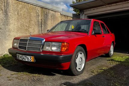 Mercedes-Benz 190 197.000 km 4.200 € Oberhausen 46147