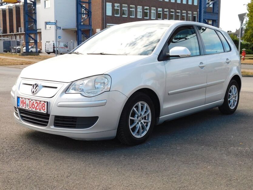 VW Polo 277.909 km 1.999 € Mülheim 45473