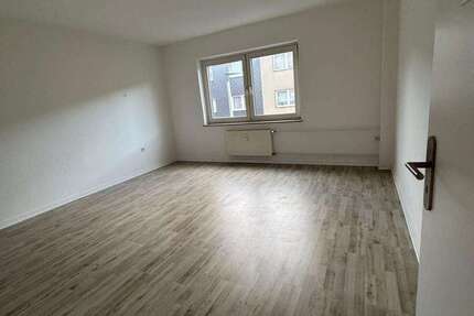 Wohnung zum Mieten in Duisburg 610 € 63 m² 2 zimmer