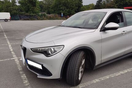 Alfa Romeo Stelvio 123.700 km 12.990 &euro; Dortmund 44145