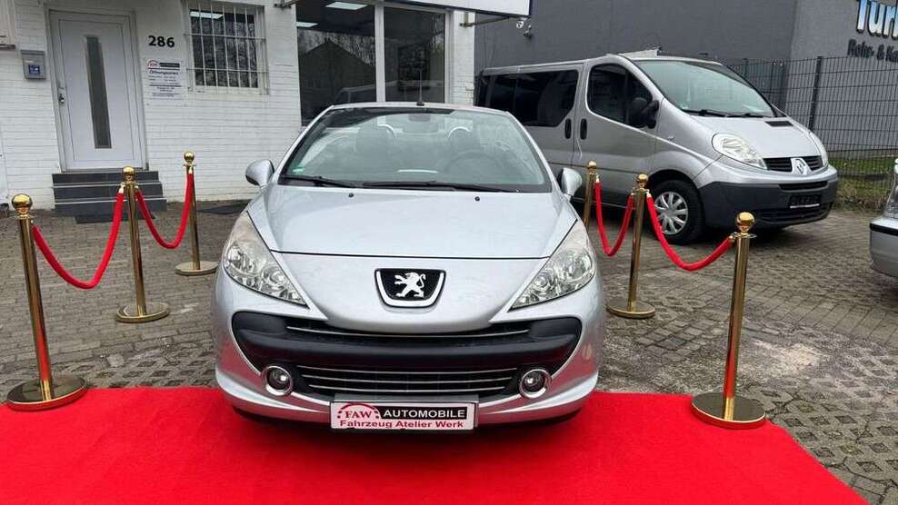 Peugeot 207 149.000 km 3.299 € Essen 45356