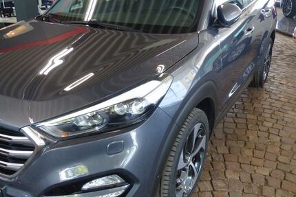 Hyundai TUCSON 159.254 km 11.400 &euro; Gelsenkirchen 45888