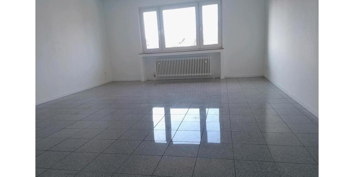Etagenwohnung Oberhausen Biefang - 4 Zimmer, 98 m&sup2;, 860&euro; | Angebot:25175248