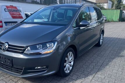 VW Sharan 35.739 km 29.900 € Essen 45309
