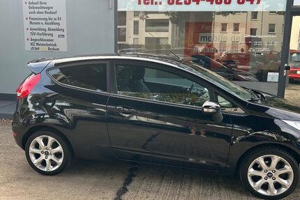 Ford Fiesta 96.150 km 5.900 € Bochum 44795
