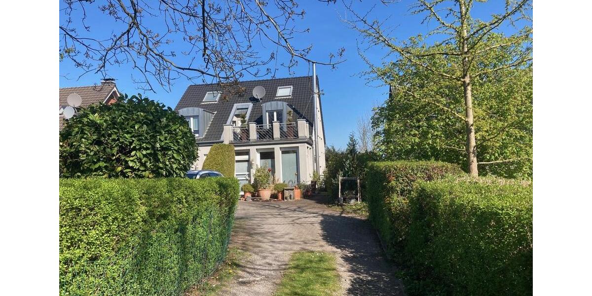 Doppelhaushälfte Dortmund Aplerbeck - 4.5 Zimmer, 193 m&sup2;, 2.100&euro; | Angebot:24874663