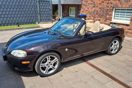 Mazda MX-5 204.658 km 7.400 € Bottrop 46244