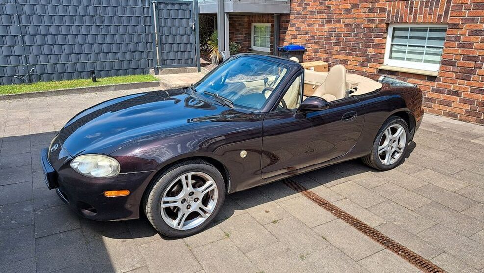 Mazda MX-5 204.658 km 7.400 € Bottrop 46244