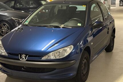 Peugeot 206 94.000 km 1.800 € Essen 45326