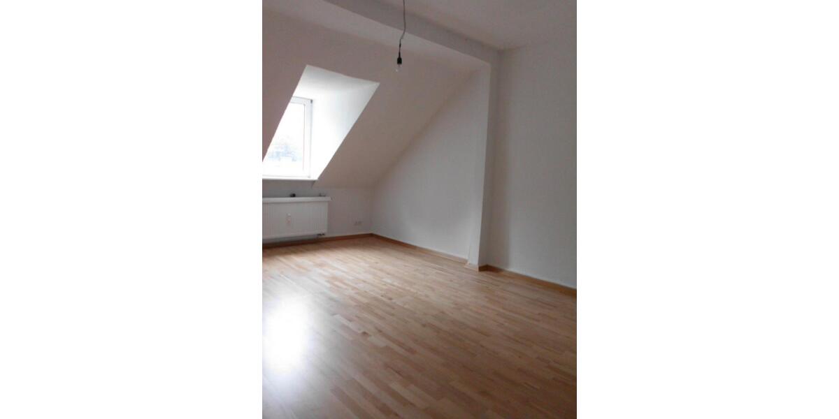 Dachgeschoßwohnung Wuppertal Brill - 4 Zimmer, 125 m&sup2;, 875&euro; | Angebot:25126965