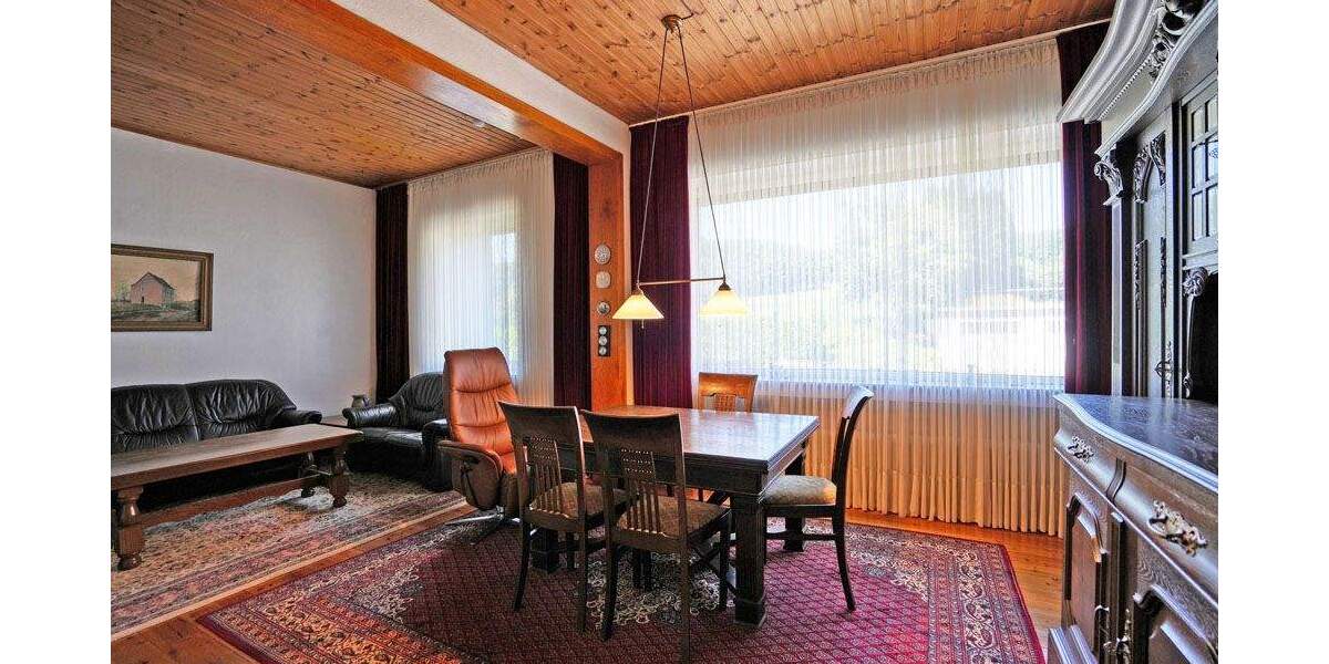 Einfamilienhaus Witten / Stockum Stockum - 7 Zimmer, 154 m&sup2;, 475.000&euro; | Angebot:24042001