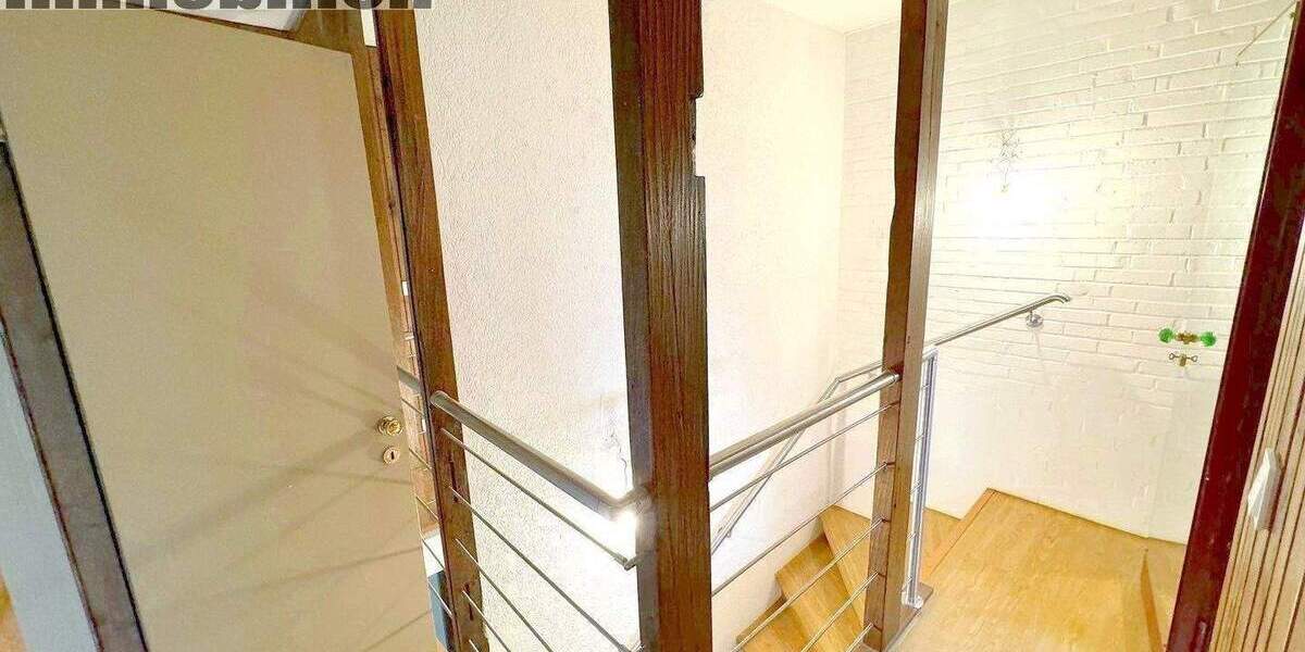 Reihenmittelhaus Dortmund Aplerbeck - 3 Zimmer, 105 m&sup2;, 279.000&euro; | Angebot:25109312