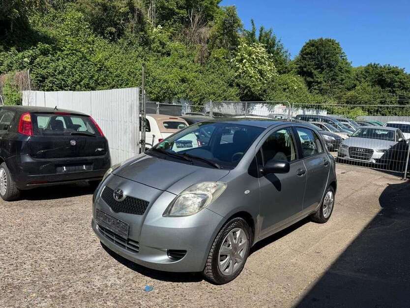 Yaris