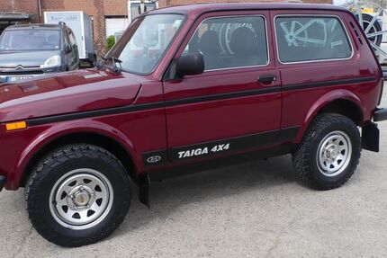 Lada Taiga 65.507 km 8.950 &euro; Essen 45309