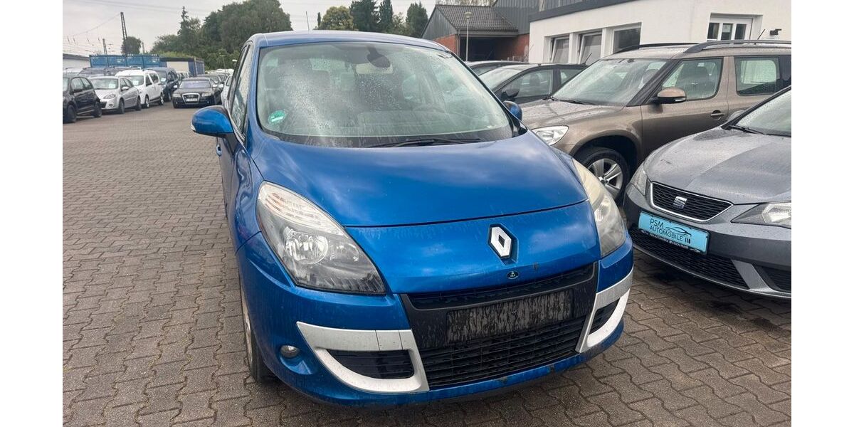 Renault Scenic 233.121 km 1.450 &euro; Essen 45326