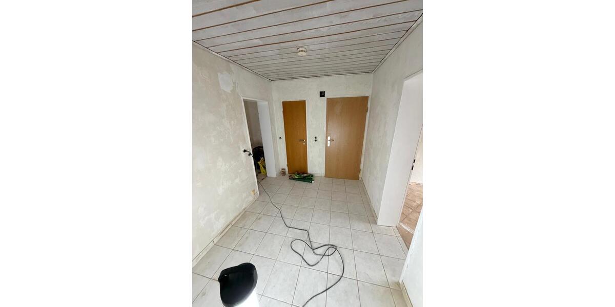 Erdgeschoßwohnung Schwerte - 3 Zimmer, 81 m&sup2;, 250.000&euro; | Angebot:25297046