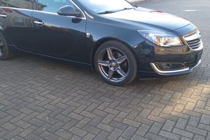 Opel Insignia 267.000 km 5.700 &euro; Essen 45138