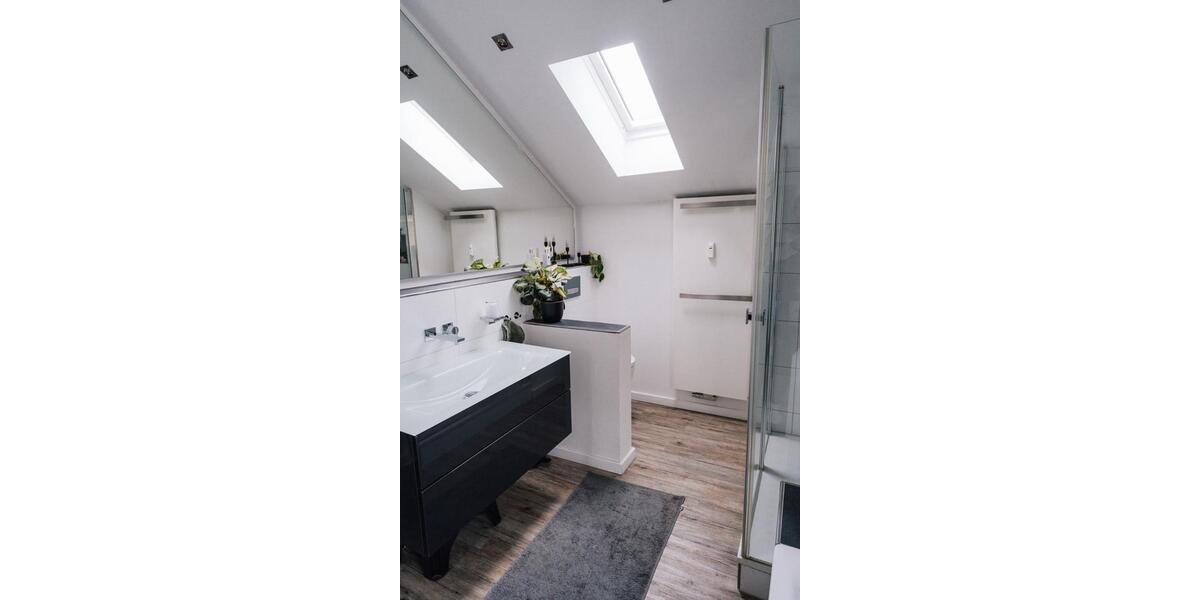 Dachgeschoßwohnung Schwerte - 3 Zimmer, 89 m&sup2;, 255.000&euro; | Angebot:27002447
