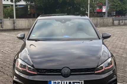 VW Golf 106.000 km 21.999 &euro; Wuppertal 42105